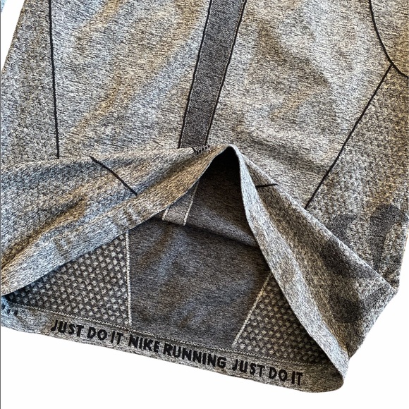 Nike Dri-fit running long sleeve top size M Gray - Picture 5 of 9